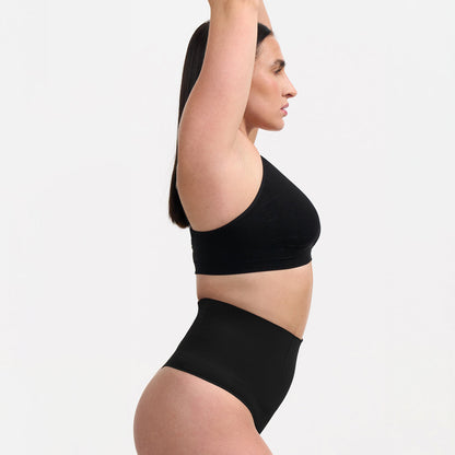 Shaping thong with high waist